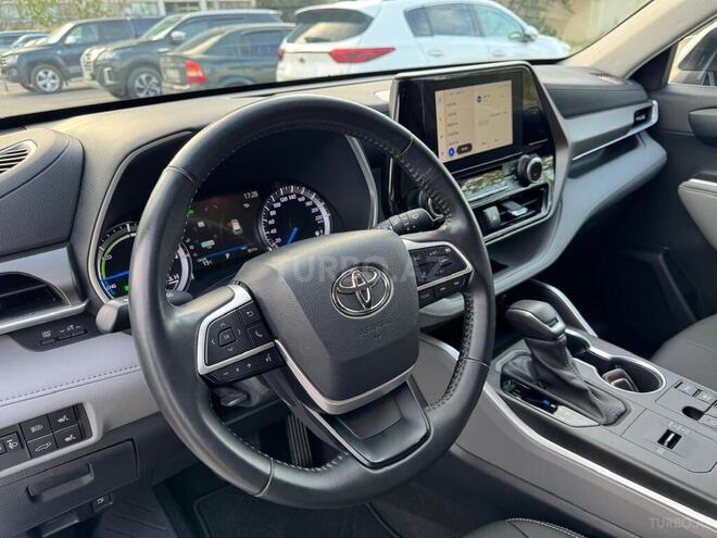 Toyota Highlander 2023, 35,228 km - 2.5 l - Bakı