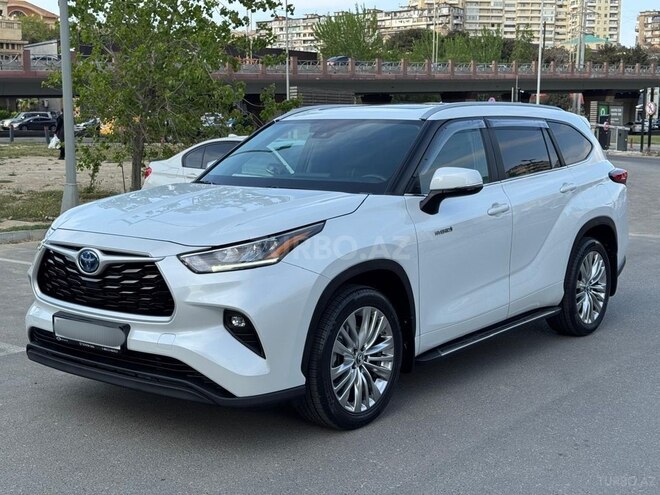 Toyota Highlander 2023, 35,228 km - 2.5 l - Bakı
