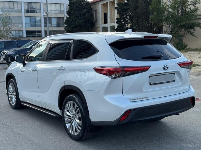 Toyota Highlander 2023, 35,228 km - 2.5 l - Bakı