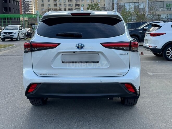 Toyota Highlander 2023, 35,228 km - 2.5 l - Bakı