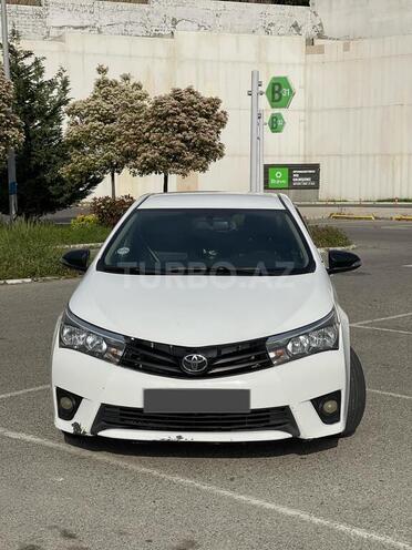 Toyota Corolla 2015, 194,241 km - 1.6 l - Bakı