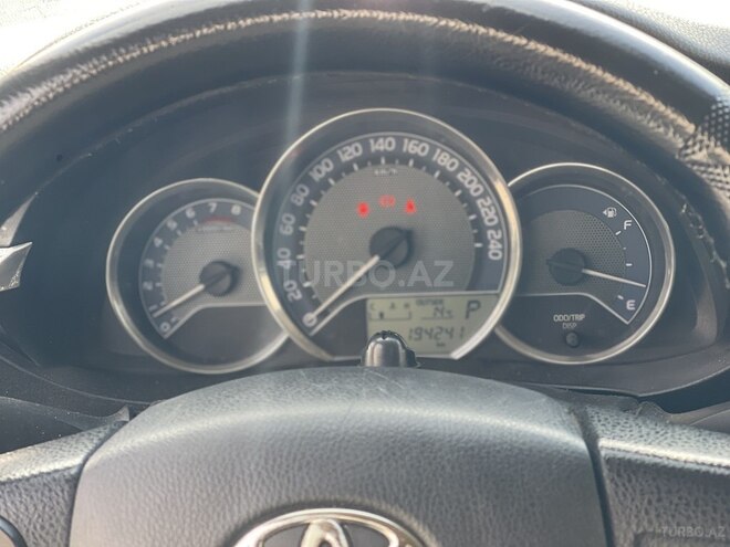 Toyota Corolla 2015, 194,241 km - 1.6 l - Bakı