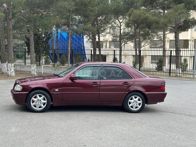 Mercedes C 240 1998, 334,000 km - 2.4 l - Sumqayıt