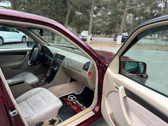 Mercedes C 240 1998, 334,000 km - 2.4 l - Sumqayıt
