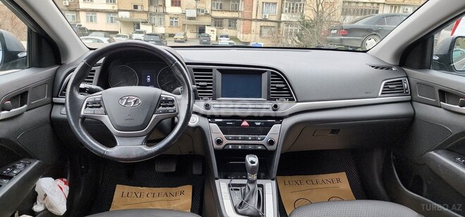 Hyundai Elantra 2016, 112,654 km - 2.0 l - Bakı