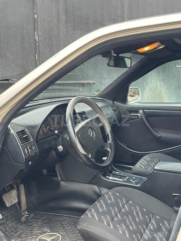 Mercedes C 200 1999, 342,000 km - 2.0 л - Bakı