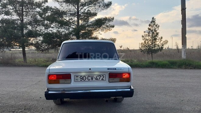LADA (VAZ) 2107 2008, 91,061 km - 1.6 l - Salyan