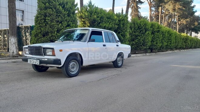 LADA (VAZ) 2107 2008, 91,061 km - 1.6 l - Salyan