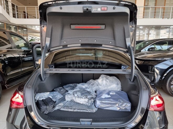 Mercedes E 350 e 2024, 0 km - 2.0 l - Bakı
