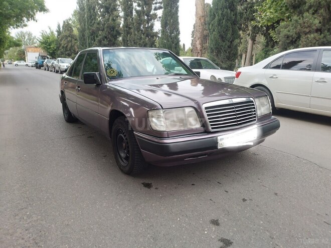 Mercedes E 200 d 1994, 266,000 km - 2.0 l - Gəncə