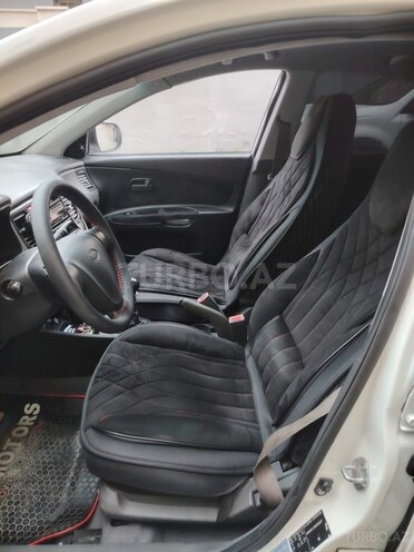 Kia Rio 2011, 284,000 km - 1.4 л - Bakı