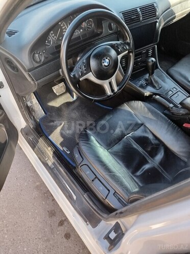 BMW 540 2001, 402,000 km - 4.4 l - Bakı