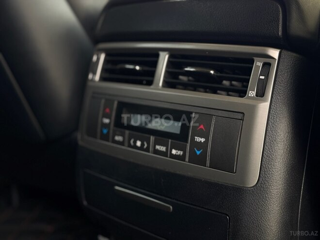 Lexus LX 570 2013, 132,000 km - 5.7 л - Bakı