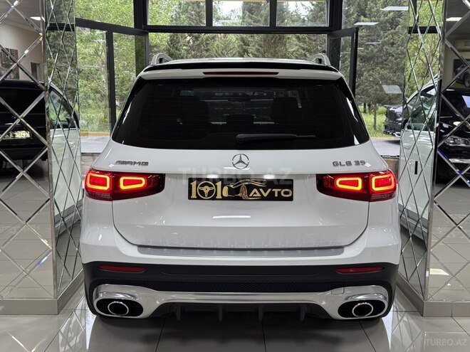 Mercedes GLB 250-7