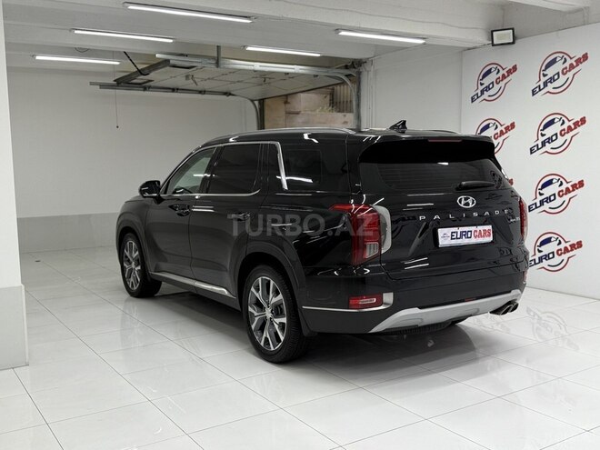 Hyundai Palisade-12