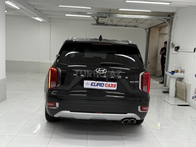 Hyundai Palisade-8