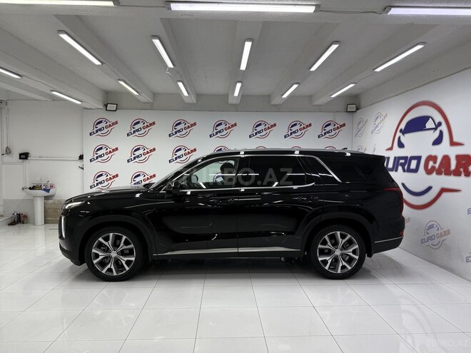 Hyundai Palisade-13