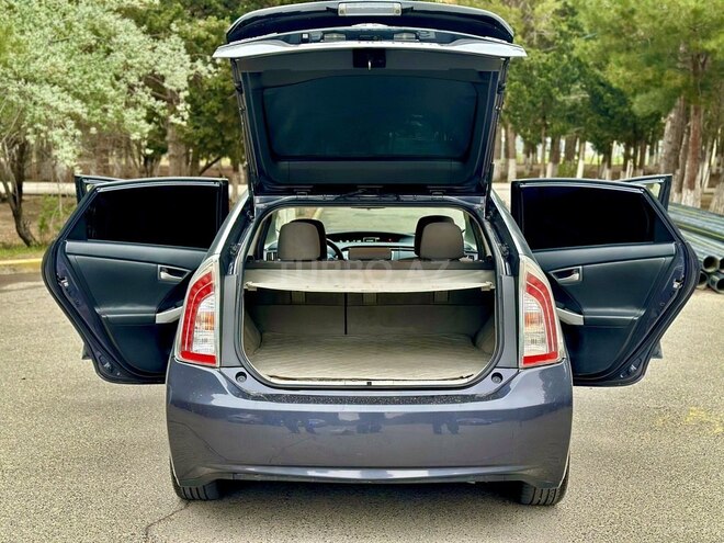 Toyota Prius 2014, 220,000 km - 1.8 l - Bakı