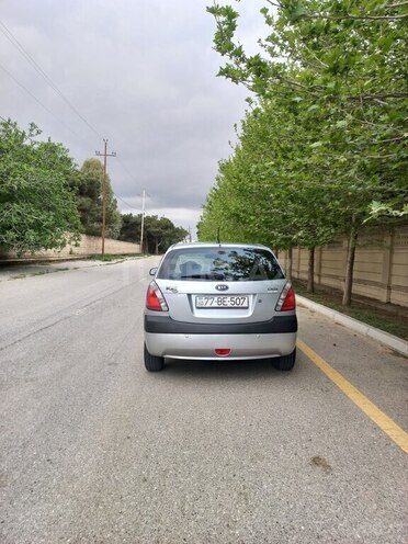 Kia Rio 2006, 380,000 km - 1.5 l - Bakı