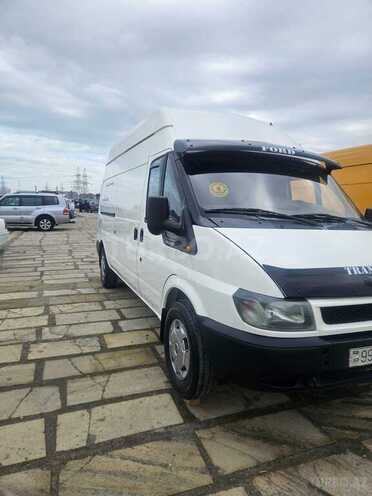 Ford Transit-2
