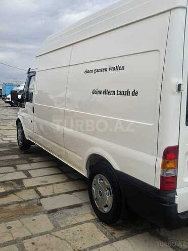 Ford Transit-7