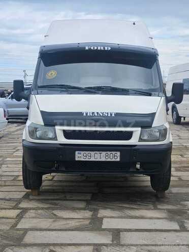 Ford Transit-1