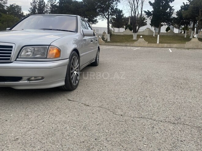 Mercedes C 230 2000, 270,370 km - 2.3 l - Bakı