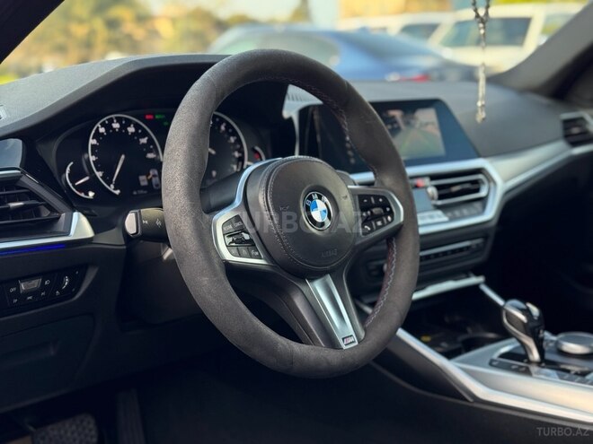 BMW 330-17
