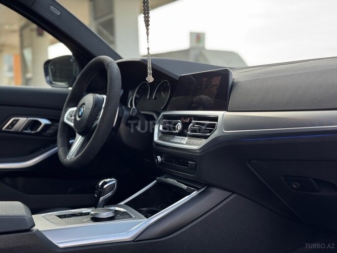 BMW 330-16
