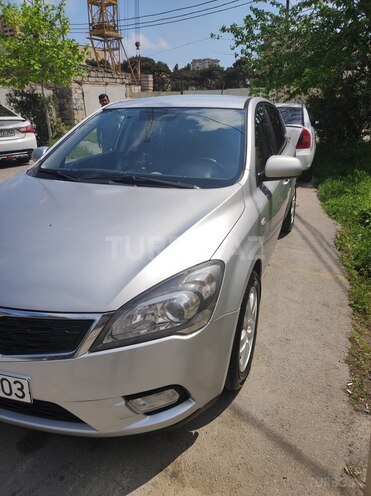 Kia Ceed 2010, 233,000 km - 1.6 л - Bakı