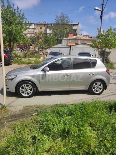 Kia Ceed 2010, 233,000 km - 1.6 л - Bakı