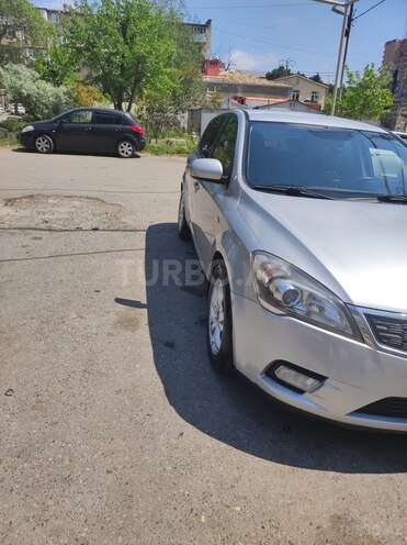 Kia Ceed 2010, 233,000 km - 1.6 л - Bakı