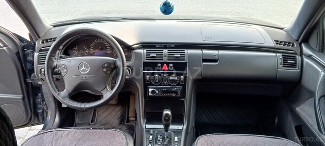 Mercedes E 220 d 2001, 459,771 km - 2.2 л - Bakı