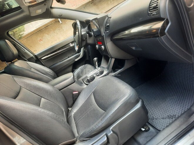 Kia Sorento 2009, 236,000 km - 2.0 l - Sumqayıt