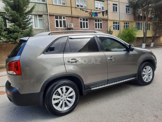 Kia Sorento 2009, 236,000 km - 2.0 l - Sumqayıt