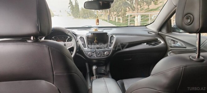 Chevrolet Malibu 2017, 250,000 km - 1.5 l - Şirvan