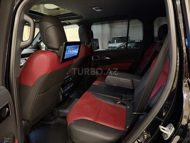 Toyota Land Cruiser-12