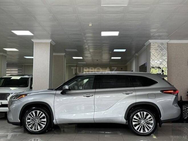 Toyota Highlander 2023, 1,100 km - 2.4 l - Bakı