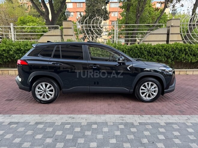 Toyota Corolla Cross 2024, 5,500 km - 2.0 л - Bakı