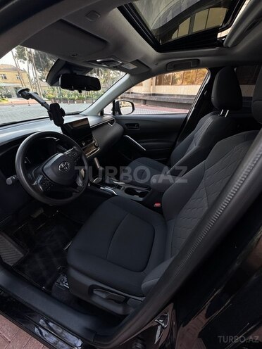 Toyota Corolla Cross 2024, 5,500 km - 2.0 л - Bakı