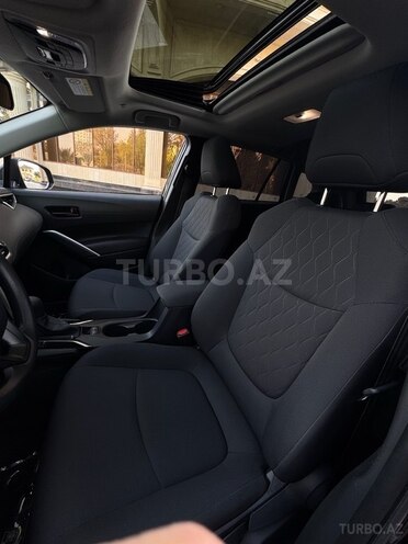 Toyota Corolla Cross 2024, 5,500 km - 2.0 л - Bakı