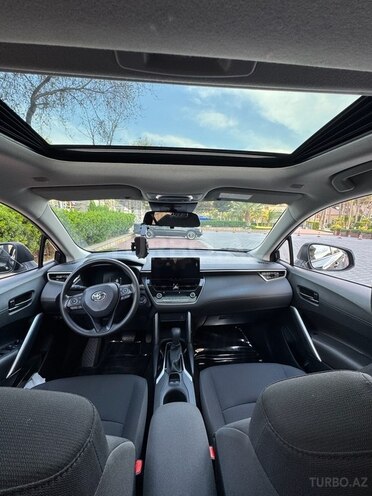 Toyota Corolla Cross 2024, 5,500 km - 2.0 л - Bakı