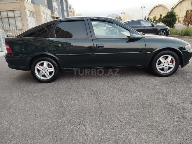 Opel Vectra 1997, 270,238 km - 2.0 l - Sumqayıt