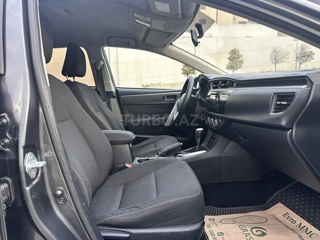 Toyota Corolla 2015, 163,212 km - 1.6 l - Bakı