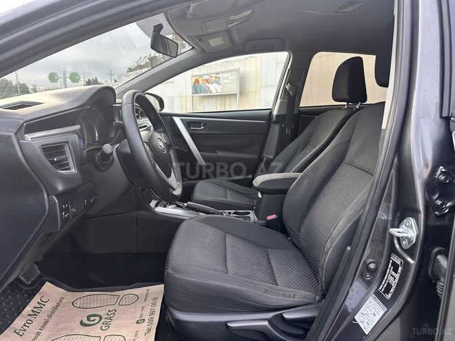 Toyota Corolla 2015, 163,212 km - 1.6 l - Bakı