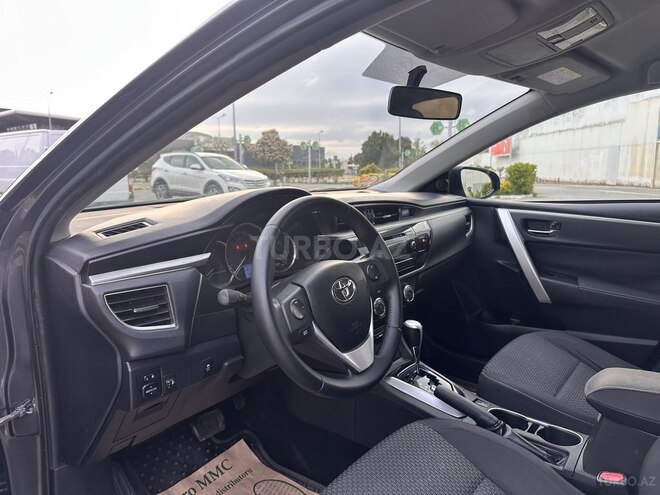 Toyota Corolla 2015, 163,212 km - 1.6 l - Bakı