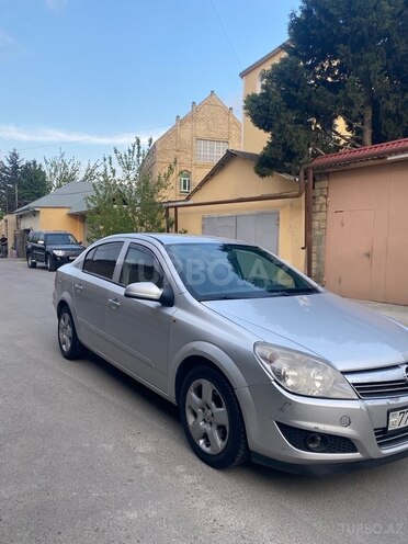 Opel Astra 2008, 390,000 km - 1.3 l - Bakı