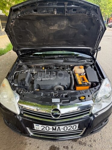Opel Astra 2010, 210,000 km - 1.3 l - Gəncə