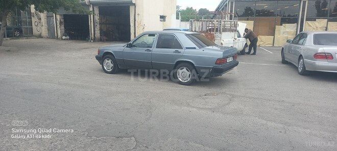 Mercedes 190 1990, 247,654 km - 2.5 л - Bakı