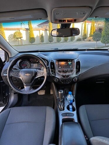 Chevrolet Cruze 2016, 180,000 km - 1.4 l - Quba
